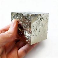 Pirita Cúbica 5-7cm (Precio por Unidad)
