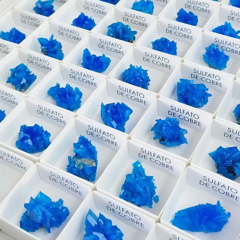 Sulfate de Cuivre fleur. Set 54 Un.