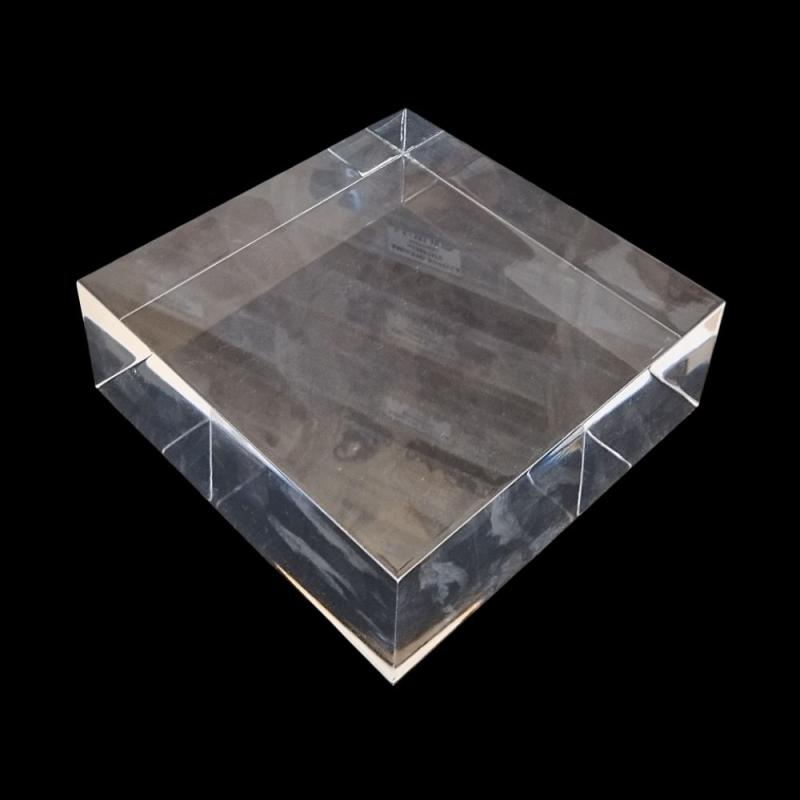 Peana Plana Metacrilato 150x145x50mm