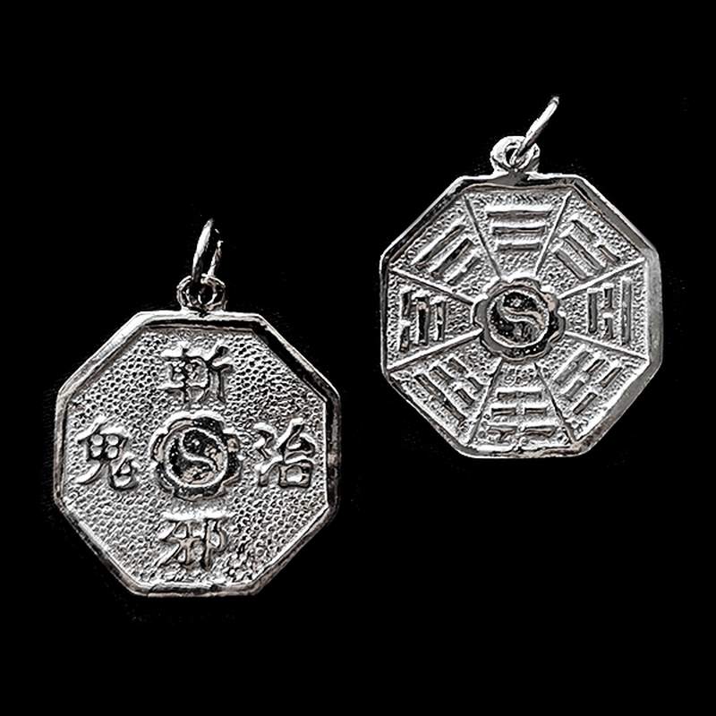 Pendentif Pakua