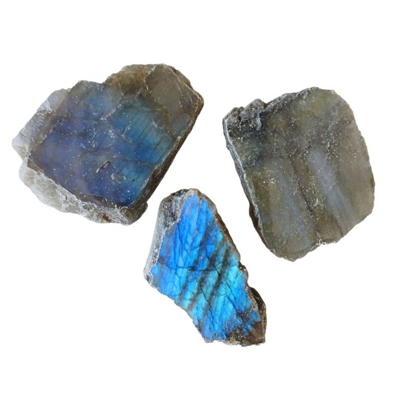 Labradorite (une face polie). Prix par Kg