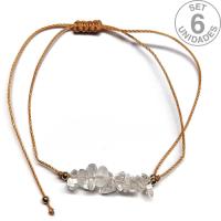 Pulsera de chip de Cristal de Roca en hilo beige ajustable. Set 6 Un.