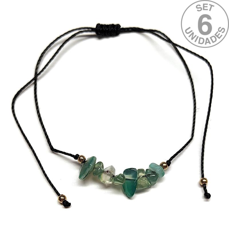 Green Agate chip bracelet on adjustable black thread. Set 6 Un.