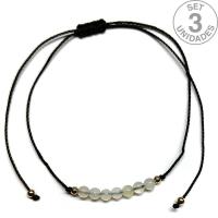 Bracelet en perles de Jade de 4 mm sur fil noir réglable. Set 3 Un.