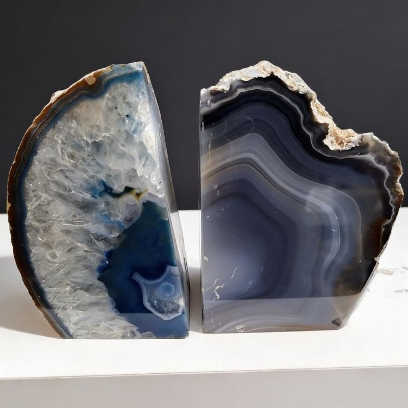 Cut and polished Agate (mixed sizes). Price per kg