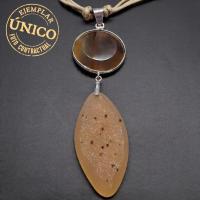Collar Ágata (engarces plata)