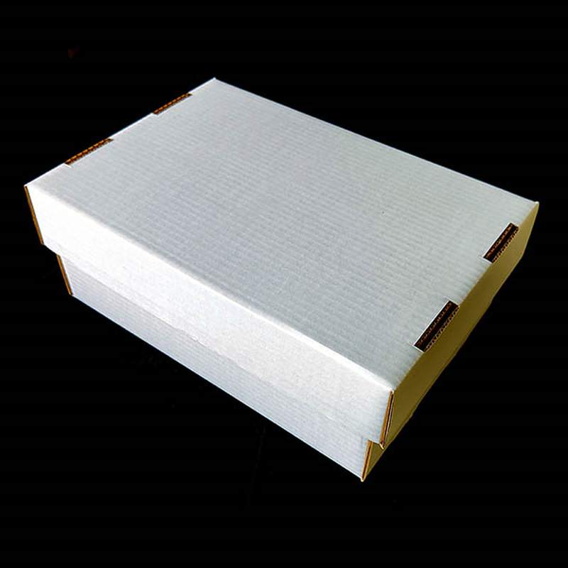 Cardboard Box 44x30x16cm.