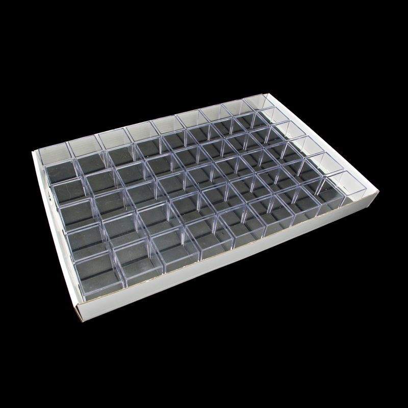 PLastic boxes 40x40x39mm, black base (54un)