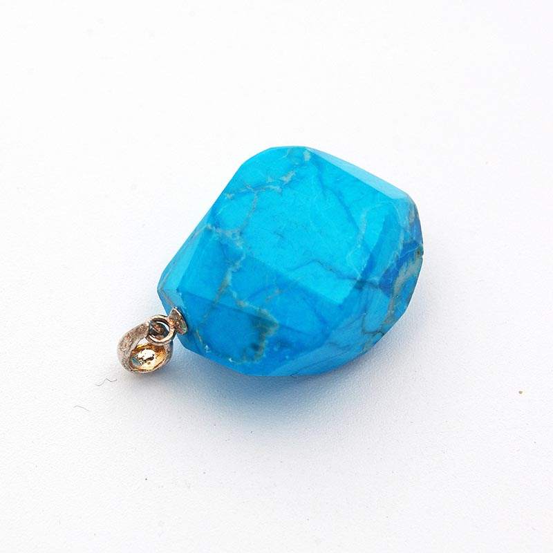 Howlite Faceted pendant