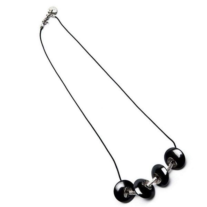 Collar Hematite