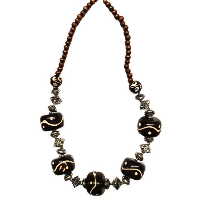 Wood Necklace round shapes