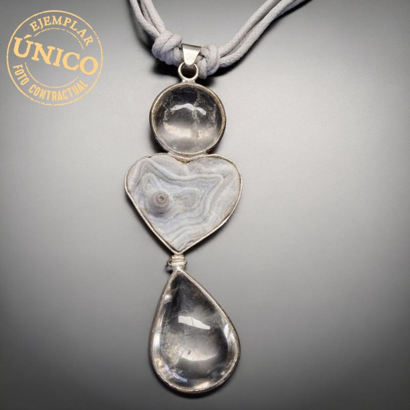 Collier en Calcédoine et Cristal de Roche (fermoirs en argent)