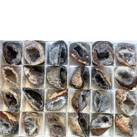 Geoda de Ágata Cuarzo "Extra". Lote 24 Un.