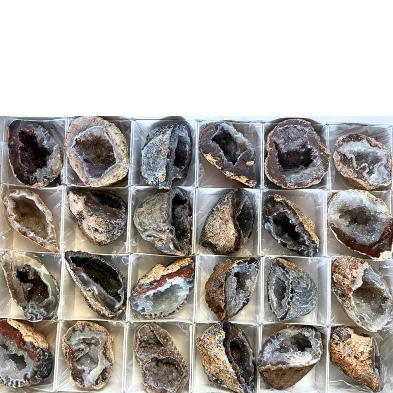 Agate Quartz Geode "Extra". Set 24 Un.