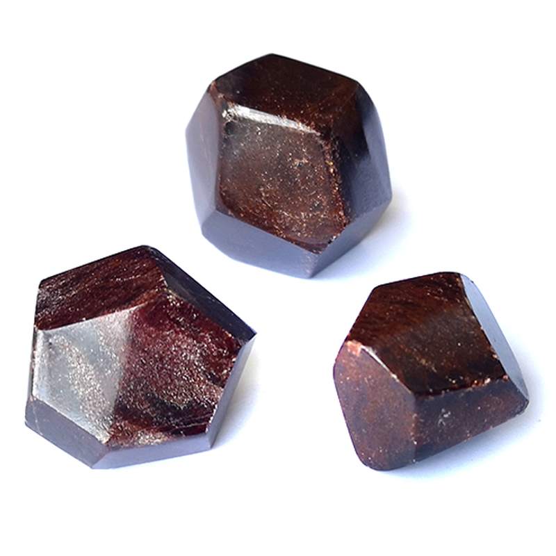 Faceted Hexagonal Garnet (1kg)