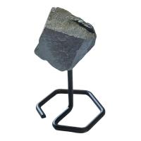 Hematite con pie metálico