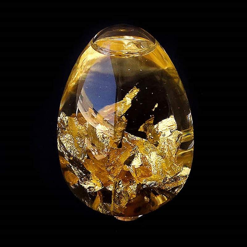Glass egg with Gold