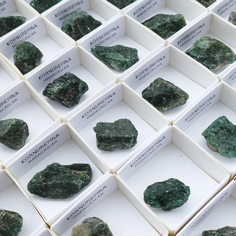 Kornerupine (Madagascar). Set 54 Un.