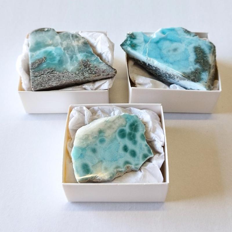 Larimar (una cara pulida). Precio por unidad