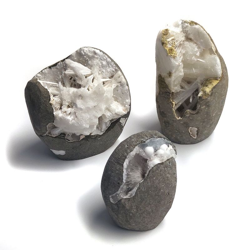 Mini-geode Natrolite (Pune, India). Price/un.