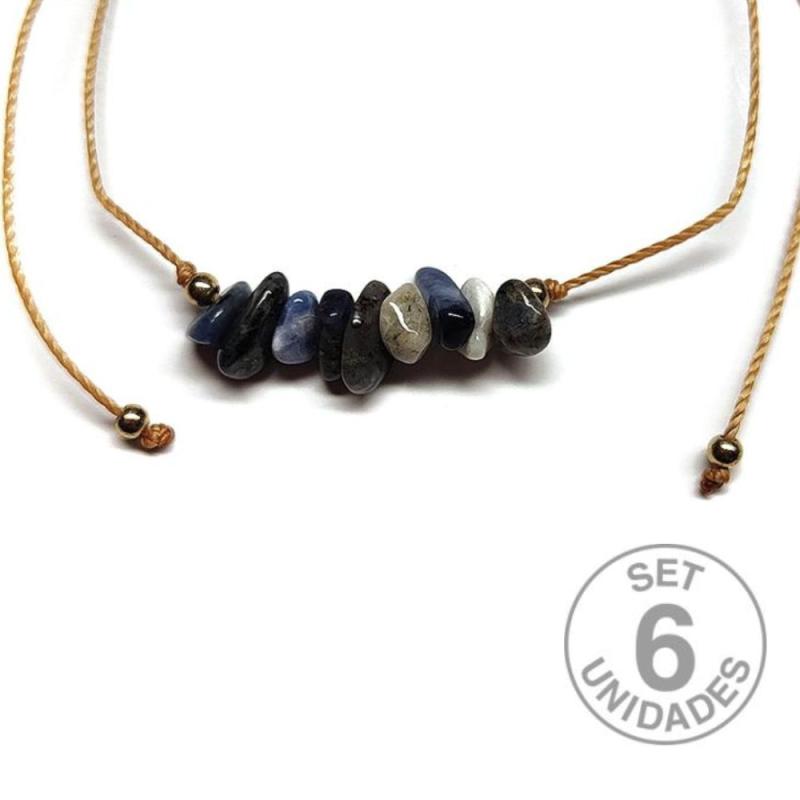 Pulsera de chip de Sodalita en hilo beige ajustable. Set 6 Un.